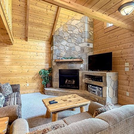 Daa Bear'S Lodge Gatlinburg Exterior photo