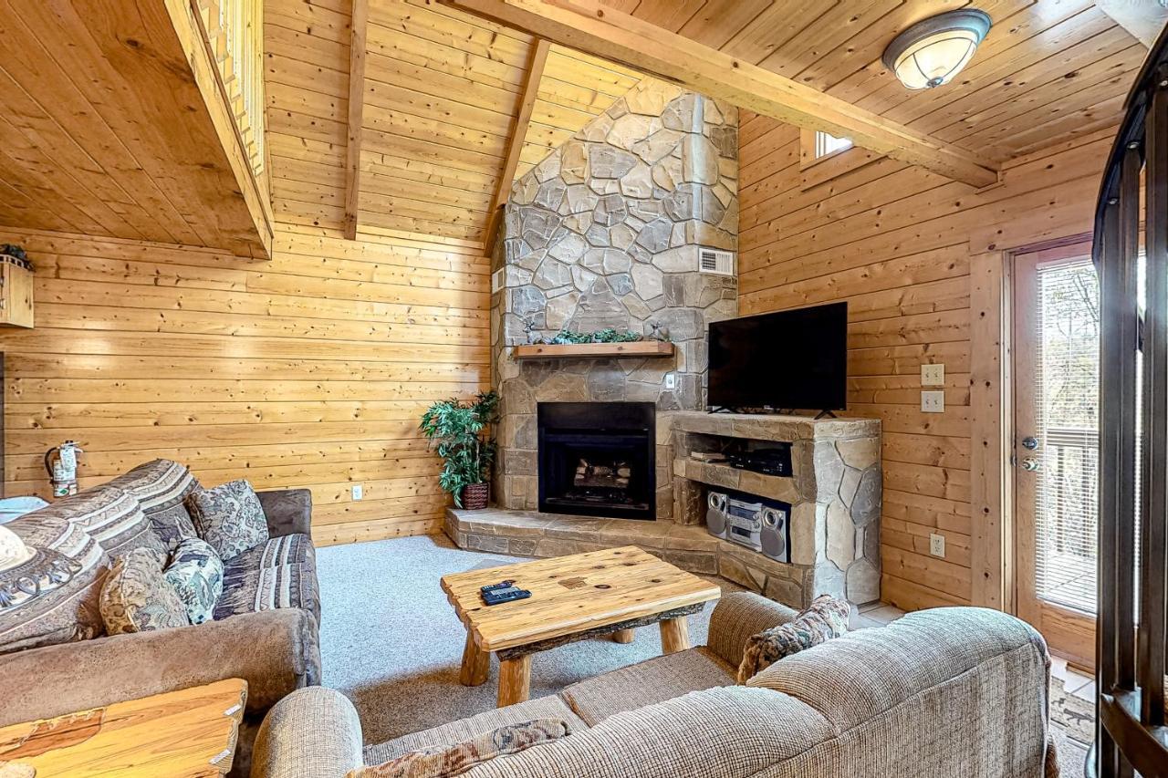 Daa Bear'S Lodge Gatlinburg Exterior photo